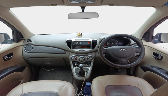 2013 Hyundai i10 MAGNA 1.1, Petrol, Manual, 92,996 km, interior