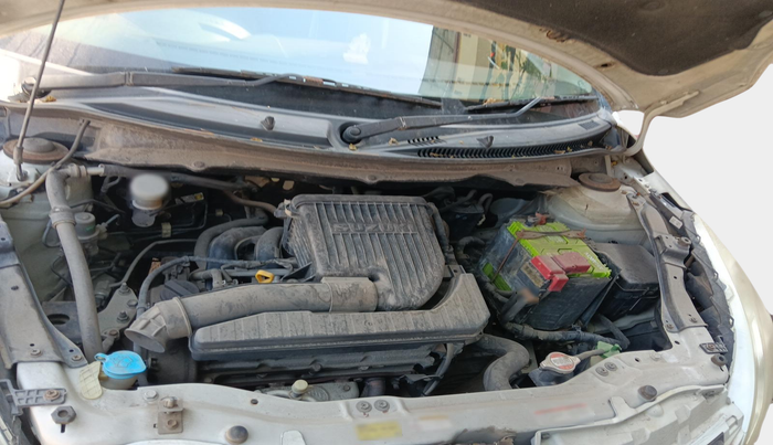 2014 Maruti Swift VXI, Petrol, Manual, 1,16,647 km, exterior