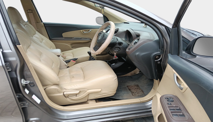 2014 Honda Amaze 1.5L I-DTEC VX, Diesel, Manual, 1,48,021 km, interior