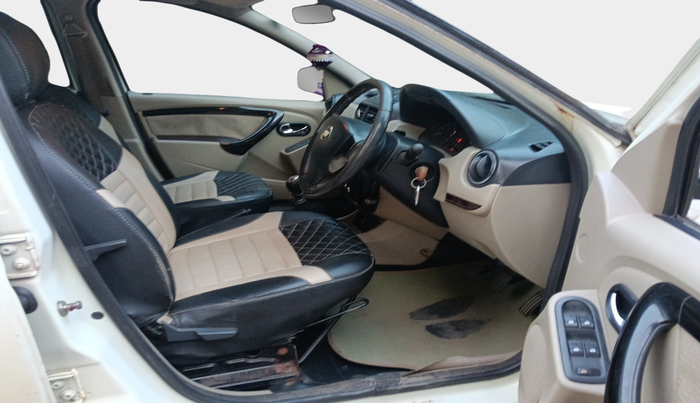 2014 Nissan Terrano XV 85 PS DIESEL, Diesel, Manual, 2,03,204 km, interior
