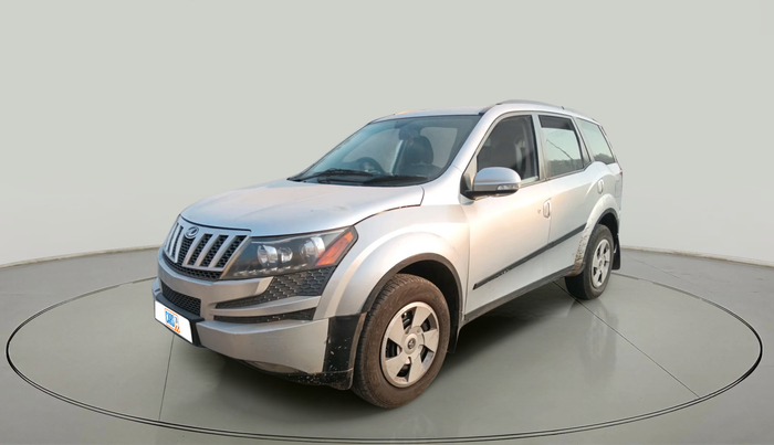 2014 Mahindra XUV500 W6, Diesel, Manual, 1,62,602 km, exterior