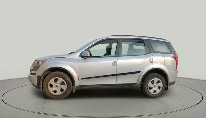 2014 Mahindra XUV500 W6, Diesel, Manual, 1,62,602 km, exterior