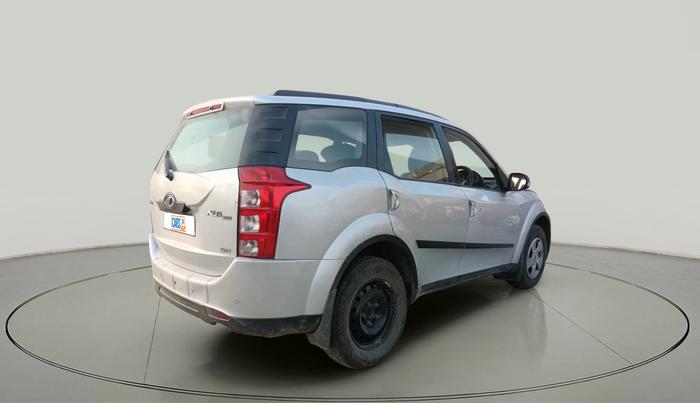 2014 Mahindra XUV500 W6, Diesel, Manual, 1,62,602 km, exterior