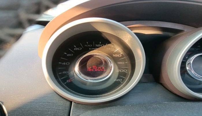 2014 Mahindra XUV500 W6, Diesel, Manual, 1,62,602 km, interior