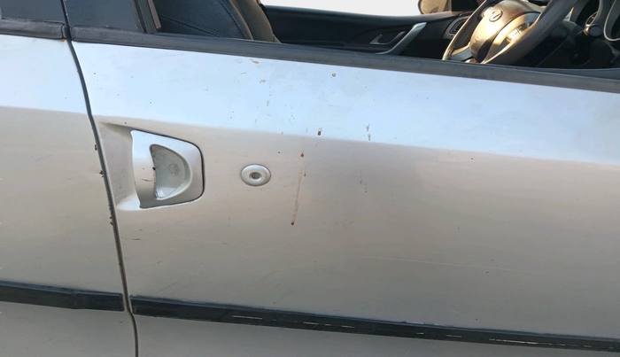 2014 Mahindra XUV500 W6, Diesel, Manual, 1,62,602 km, interior