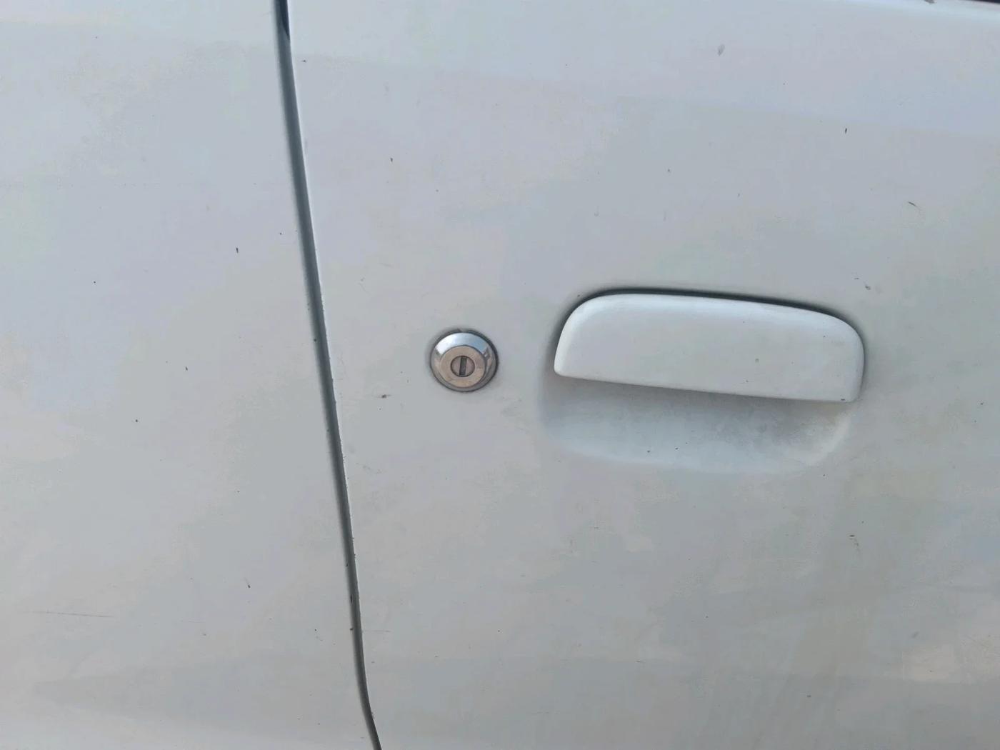 2011 Maruti Wagon R 1.0 VXI, Petrol, Manual, 80,106 km, interior