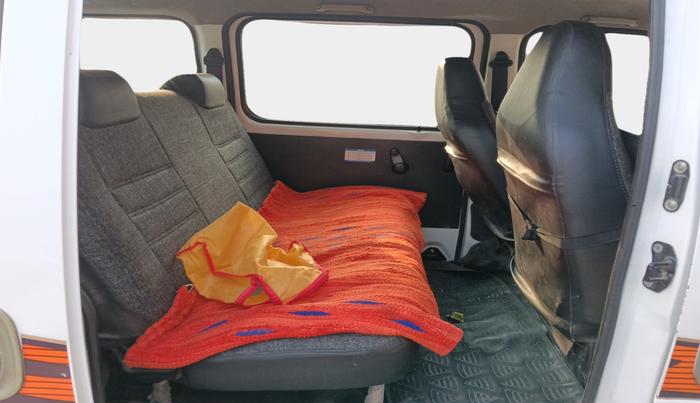 2020 Maruti Eeco 5 STR WITH A/C+HTR CNG, Petrol, Manual, 38,135 km, interior