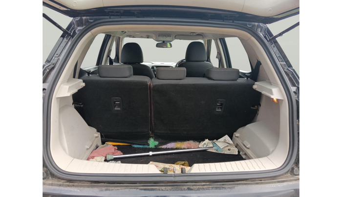 2019 Mahindra XUV300 W8 1.5 DIESEL, Diesel, Manual, 98,438 km, exterior