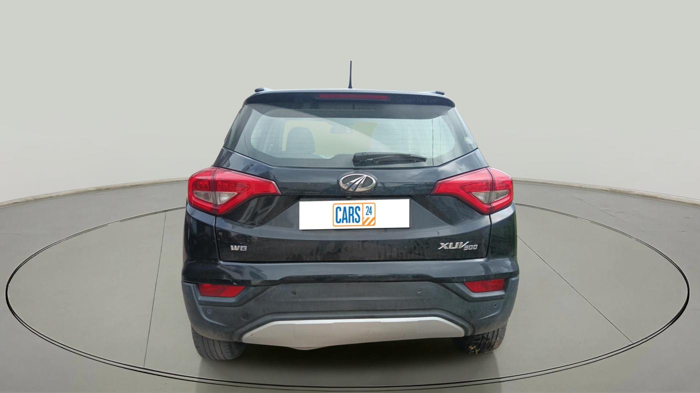 2019 Mahindra XUV300 W8 1.5 DIESEL, Diesel, Manual, 98,438 km, exterior