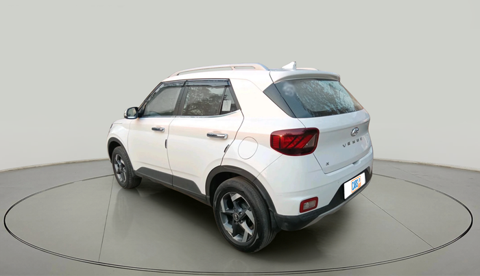 2020 Hyundai VENUE SX 1.5 CRDI, Diesel, Manual, 97,015 km, exterior