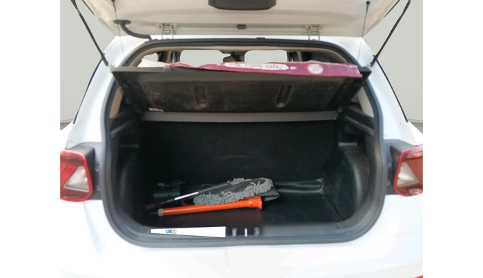 2020 Hyundai VENUE SX 1.5 CRDI, Diesel, Manual, 97,015 km, exterior