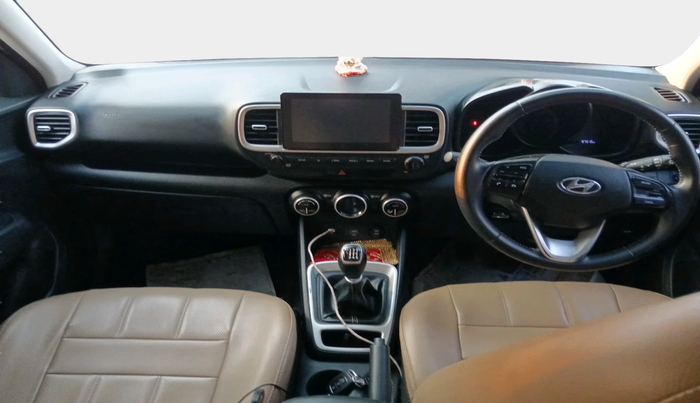 2020 Hyundai VENUE SX 1.5 CRDI, Diesel, Manual, 97,015 km, interior