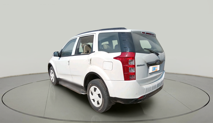 2017 Mahindra XUV500 W6, Diesel, Manual, 80,174 km, exterior