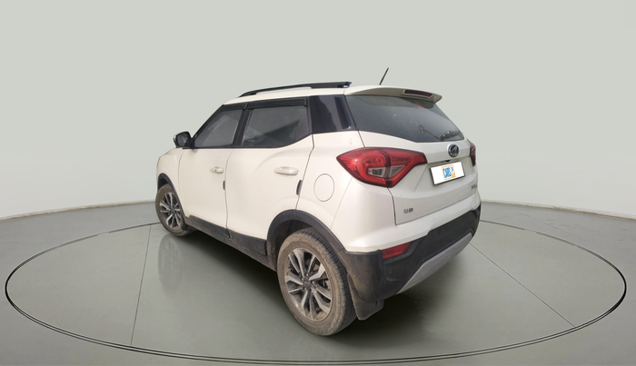 2021 Mahindra XUV300 W8 (O) 1.5 DIESEL, Diesel, Manual, 1,60,346 km, exterior