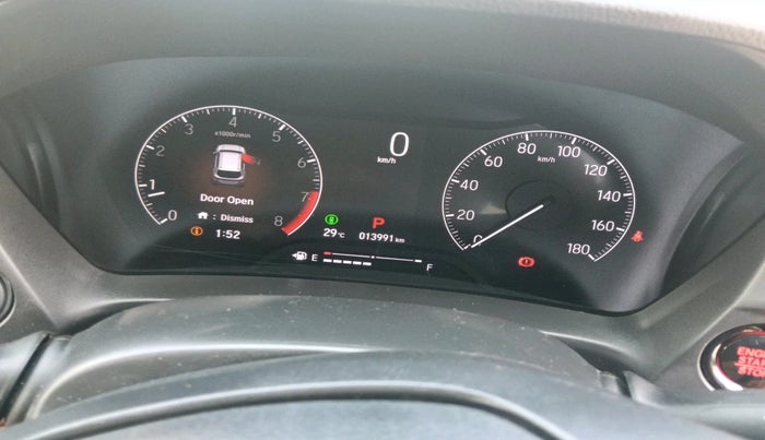 2025 Honda ELEVATE ZX CVT Dual Tone, Petrol, Automatic, 13,991 km, interior