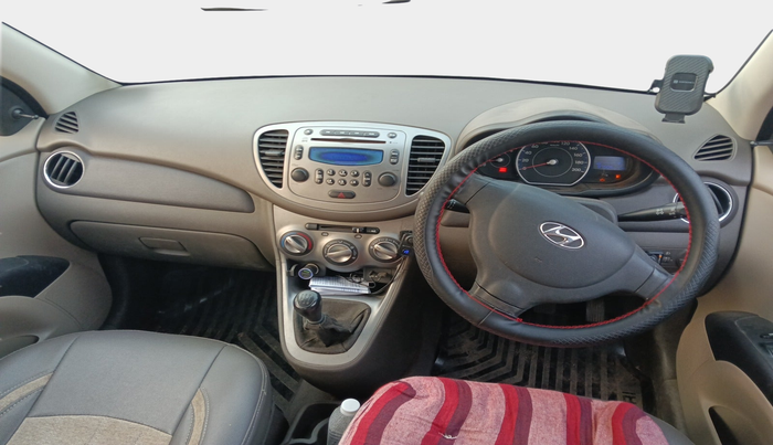 2015 Hyundai i10 SPORTZ 1.1, Petrol, Manual, 97,508 km, interior