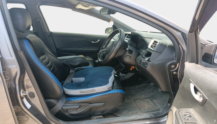 2017 Honda BR-V 1.5L I- DTEC S, Diesel, Manual, 1,20,510 km, interior