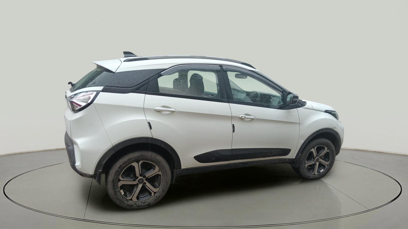 2022 Tata NEXON XZ PLUS PETROL, Petrol, Manual, 31,379 km, exterior