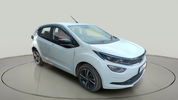 2023 Tata ALTROZ XZ DIESEL, Diesel, Manual, 42,228 km, exterior
