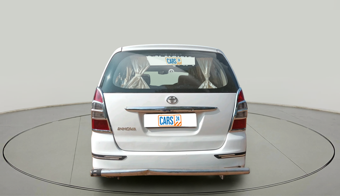 2013 Toyota Innova G1 2.5, Diesel, Manual, 2,70,000 km, exterior