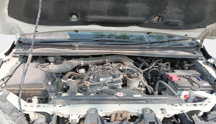 2022 Toyota Innova Crysta 2.7 VX 7 STR, Petrol, Manual, 43,556 km, exterior