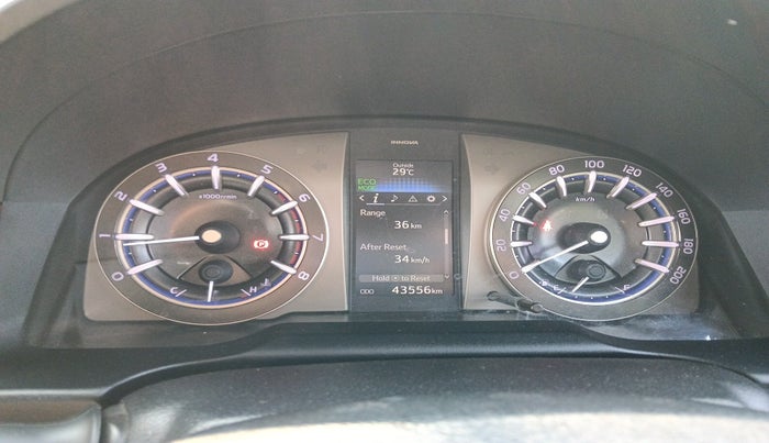 2022 Toyota Innova Crysta 2.7 VX 7 STR, Petrol, Manual, 43,556 km, interior