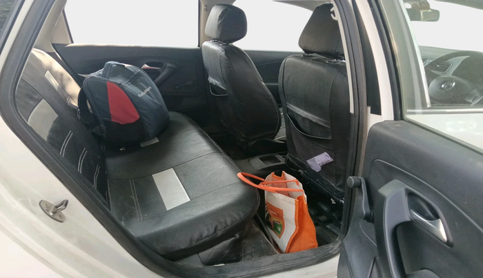 2017 Volkswagen Ameo TRENDLINE 1.2L, Petrol, Manual, 41,938 km, interior