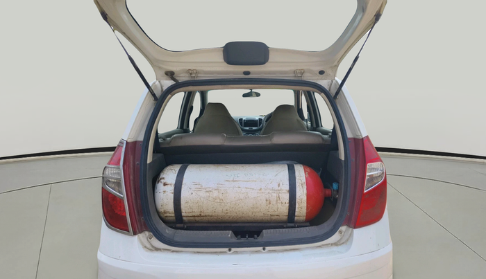 2014 Hyundai i10 MAGNA 1.1, CNG, Manual, 1,57,745 km, exterior