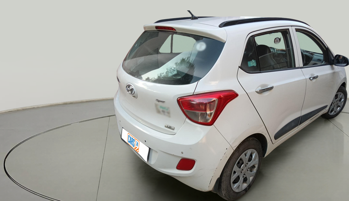 2014 Hyundai Grand i10 SPORTZ 1.2 KAPPA VTVT, Petrol, Manual, 2,00,711 km, exterior