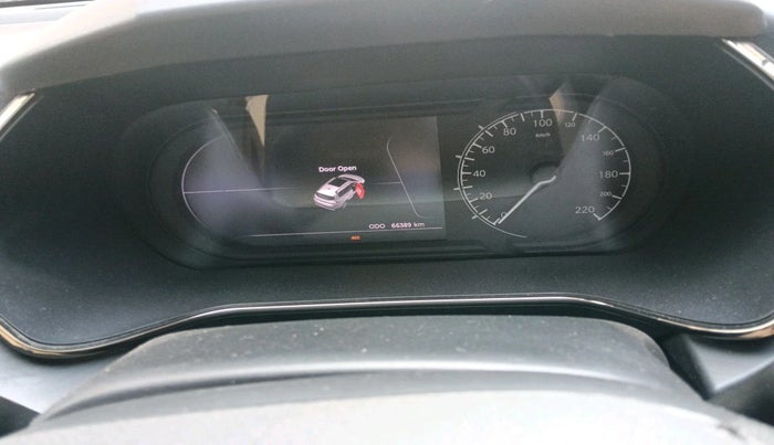 2022 Tata Safari XZ PLUS 6S ADVENTURE, Diesel, Manual, 66,389 km, interior