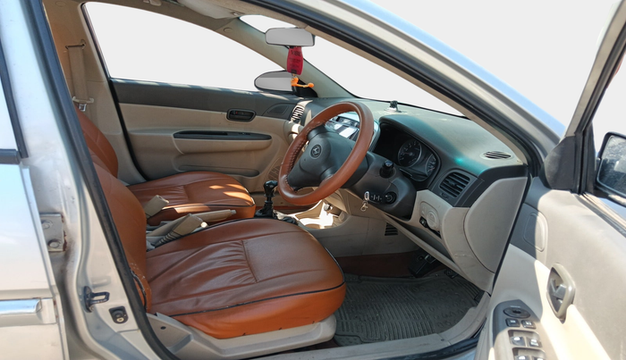 2010 Hyundai Verna  SX 1.6 VTVT, Petrol, Manual, 1,12,001 km, interior