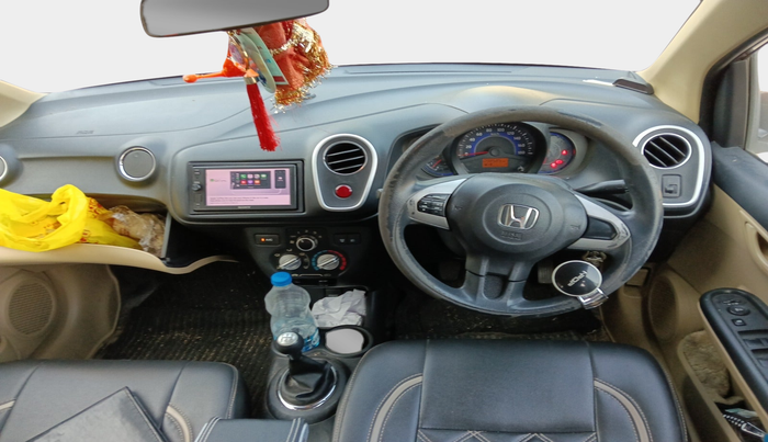 2014 Honda Mobilio 1.5L I-VTEC V, Petrol, Manual, 98,588 km, interior