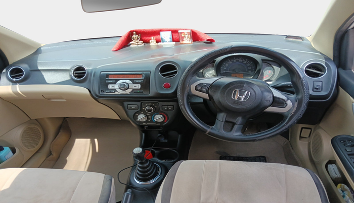 2015 Honda Amaze 1.2L I-VTEC VX, Petrol, Manual, 2,05,354 km, interior