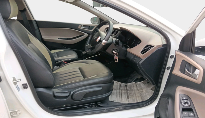 2019 Hyundai Elite i20 SPORTZ PLUS 1.2, Petrol, Manual, 38,672 km, interior