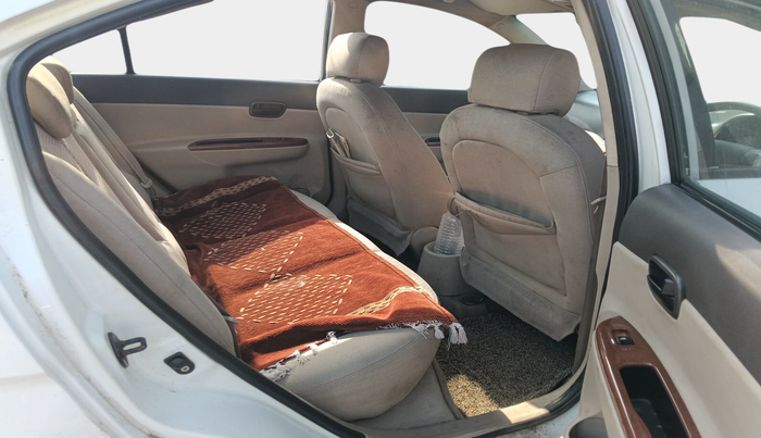 2010 Hyundai Verna TRANSFORM 1.6 SX VTVT, Petrol, Manual, 1,64,241 km, interior