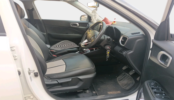 2021 Hyundai VENUE S+ 1.2, Petrol, Manual, 38,329 km, interior