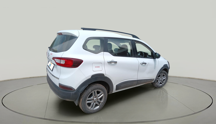 2021 Renault TRIBER RXZ, Petrol, Manual, 1,02,380 km, exterior
