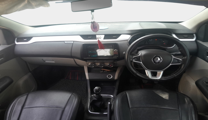 2021 Renault TRIBER RXZ, Petrol, Manual, 1,02,380 km, interior