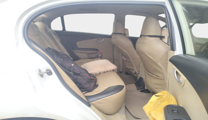 2015 Honda Amaze 1.5L I-DTEC VX, Diesel, Manual, 57,932 km, interior