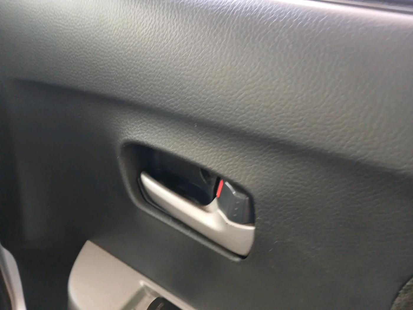 2012 Maruti Wagon R 1.0 LXI, Petrol, Manual, 44,444 km, interior