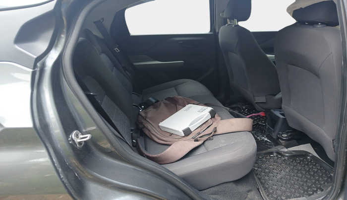 2022 Tata PUNCH ADVENTURE MT, Petrol, Manual, 34,786 km, interior