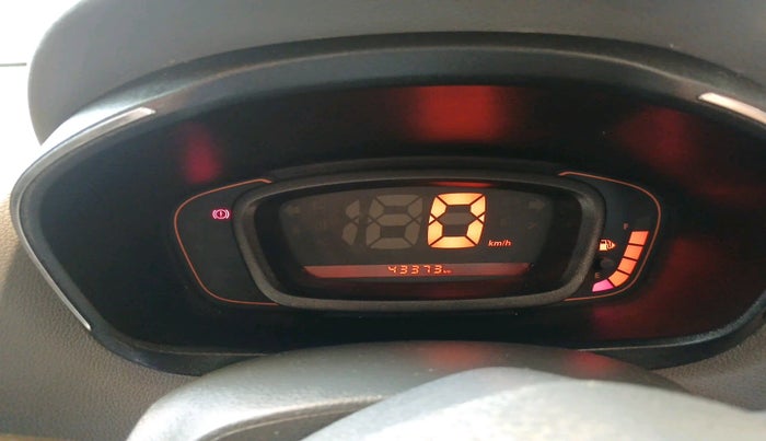 2016 Renault Kwid RXT 0.8, Petrol, Manual, 43,373 km, interior