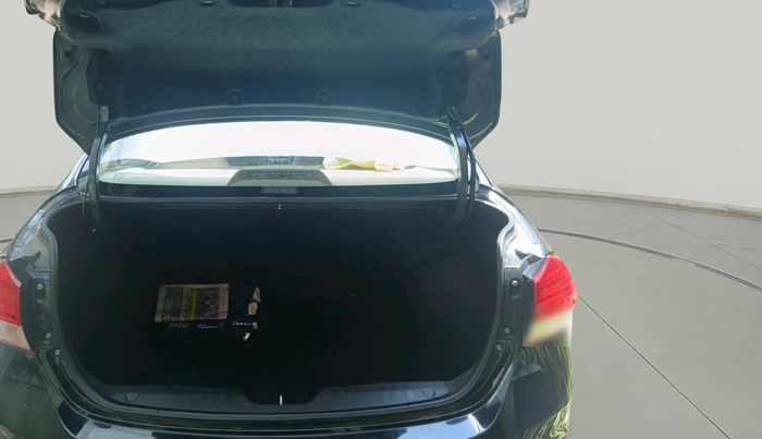 2022 Maruti Ciaz SIGMA 1.5 SHVS MT  PETROL, Petrol, Manual, 24,112 km, exterior