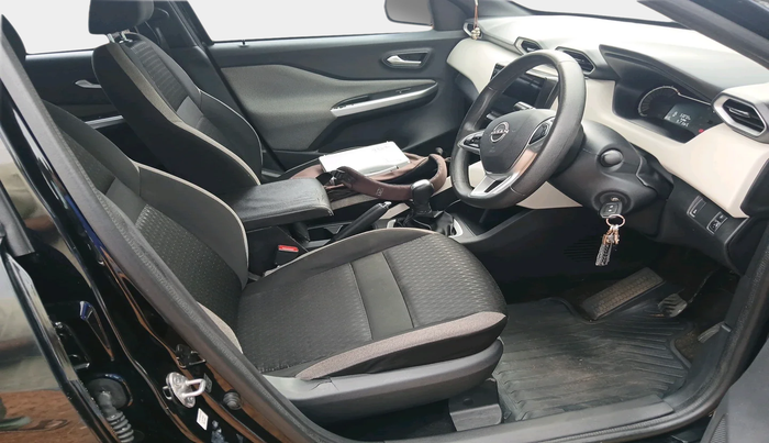 2023 Nissan MAGNITE XL AMT EZ Shift, Petrol, Automatic, 53,072 km, interior