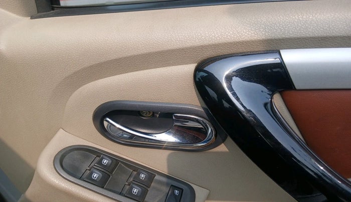 2016 Nissan Terrano XL O (D), Diesel, Manual, 1,23,771 km, interior