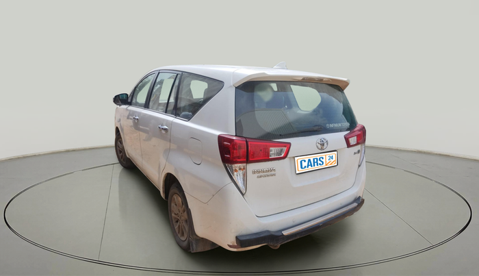 2018 Toyota Innova Crysta 2.4 VX 8 STR, Diesel, Manual, 1,25,797 km, exterior
