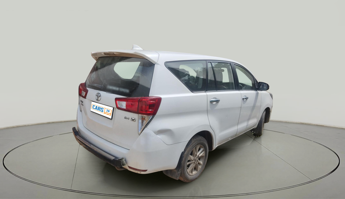 2018 Toyota Innova Crysta 2.4 VX 8 STR, Diesel, Manual, 1,25,797 km, exterior