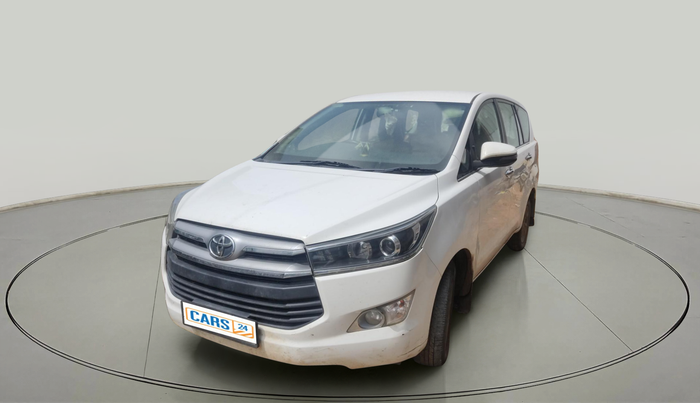 2018 Toyota Innova Crysta 2.4 VX 8 STR, Diesel, Manual, 1,25,797 km, exterior