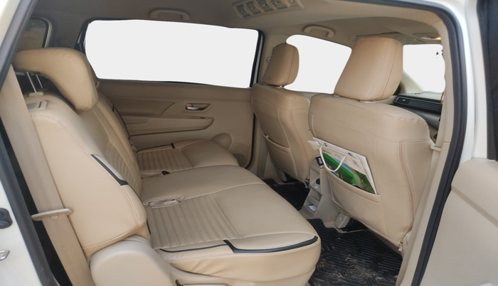 2024 Toyota RUMION V AT , Petrol, Automatic, 33,397 km, interior