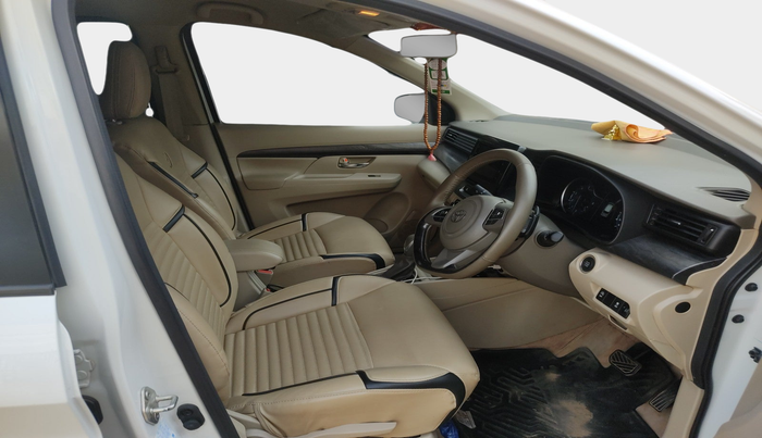 2024 Toyota RUMION V AT , Petrol, Automatic, 33,397 km, interior